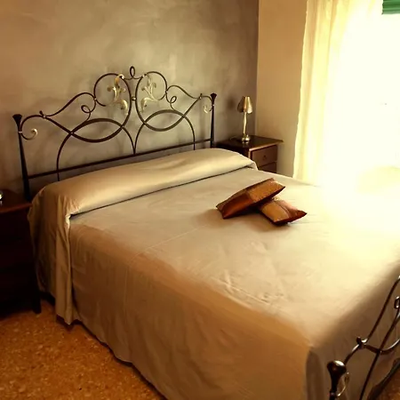 A Class Guest house 2*