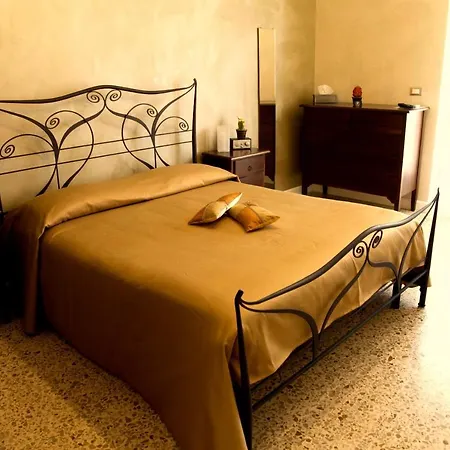 A Class Guest house Lecce